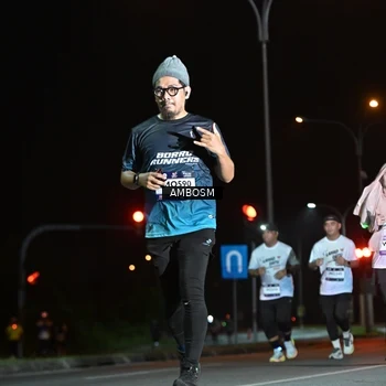 Runner Photo 7634696