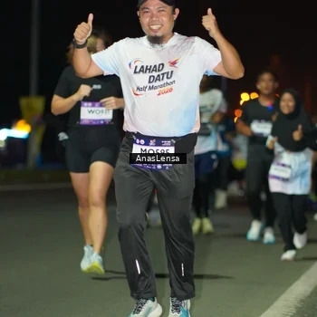 Runner Photo 7634699