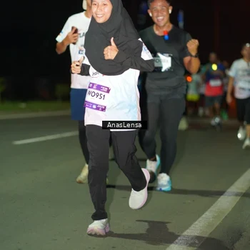 Runner Photo 7634708
