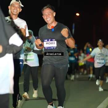 Runner Photo 7634714