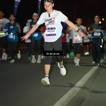 Runner Photo 7634720