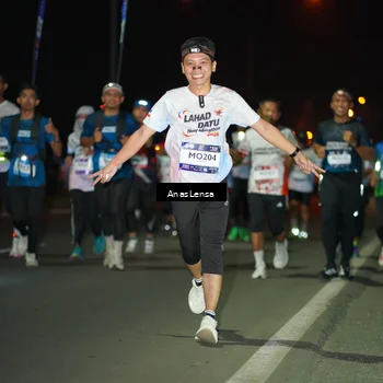 Runner Photo 7634721