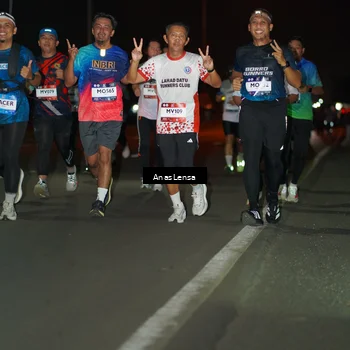 Runner Photo 7634722