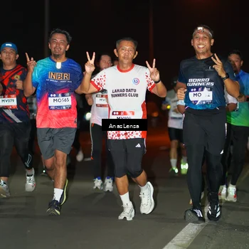 Runner Photo 7634726