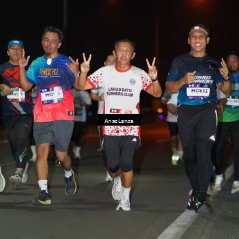 Runner Photo 7634733