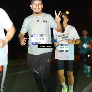 Runner Photo 7634747