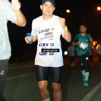 Runner Photo 7634750