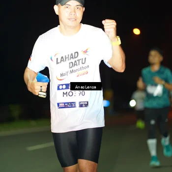 Runner Photo 7634753