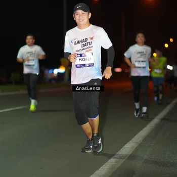 Runner Photo 7634774