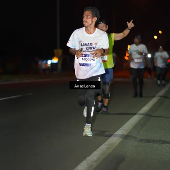 Runner Photo 7634778