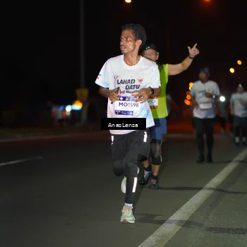 Runner Photo 7634782