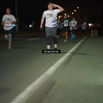 Runner Photo 7634797