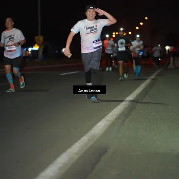 Runner Photo 7634804