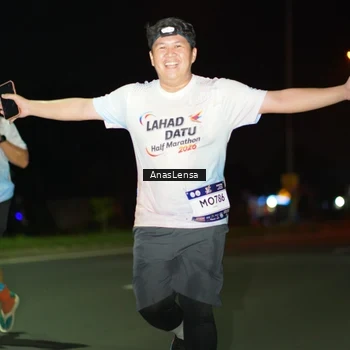 Runner Photo 7634819