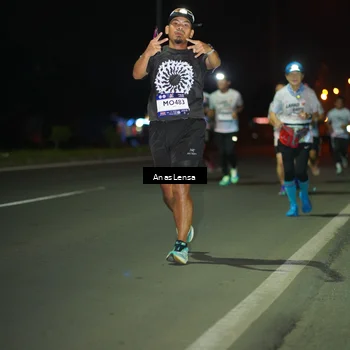 Runner Photo 7634822