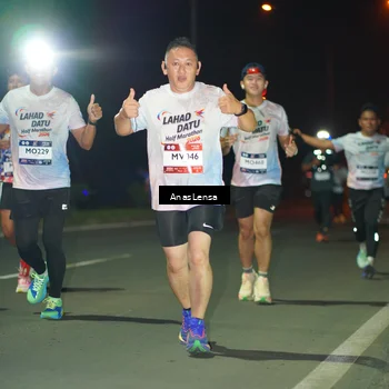 Runner Photo 7634839