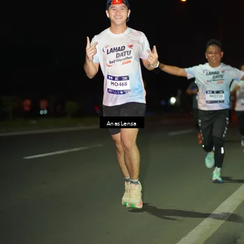 Runner Photo 7634848