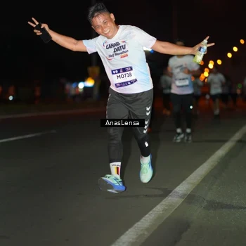 Runner Photo 7634851