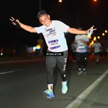 Runner Photo 7634858