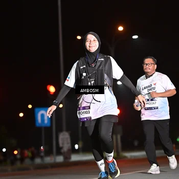 Runner Photo 7634872