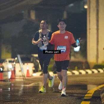 Runner Photo 7634887