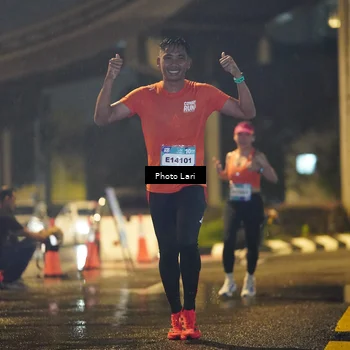 Runner Photo 7634895