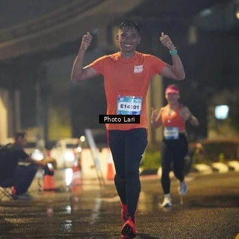 Runner Photo 7634896