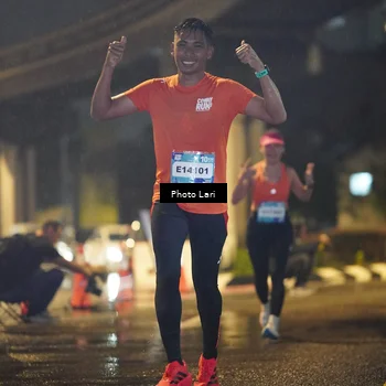 Runner Photo 7634905