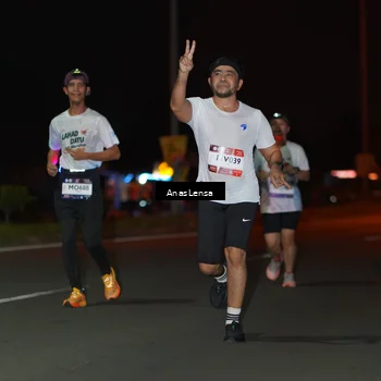 Runner Photo 7634930