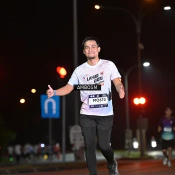 Runner Photo 7634935