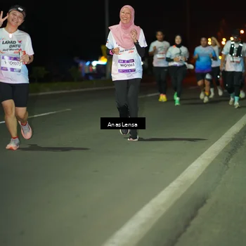 Runner Photo 7634955