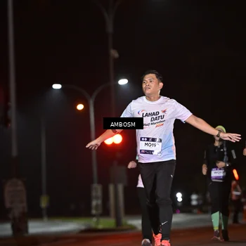 Runner Photo 7634958