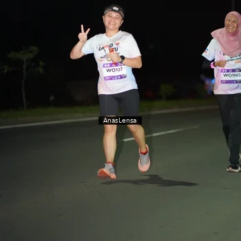 Runner Photo 7634965