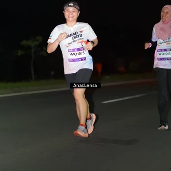 Runner Photo 7634969