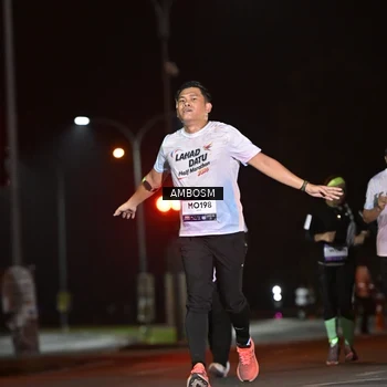 Runner Photo 7634981