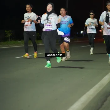 Runner Photo 7634999