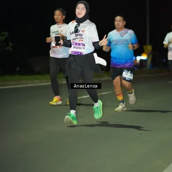 Runner Photo 7635001