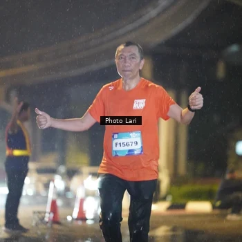 Runner Photo 7635015