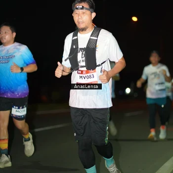 Runner Photo 7635020