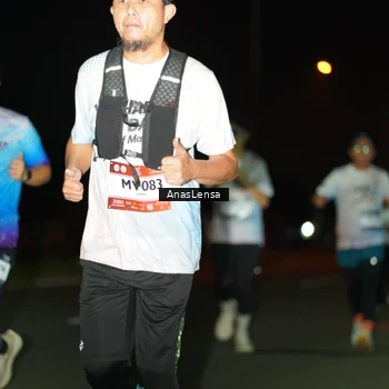 Runner Photo 7635021