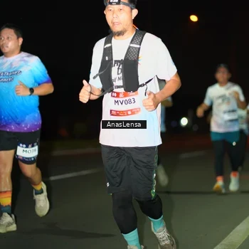 Runner Photo 7635022