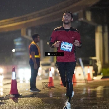 Runner Photo 7635028