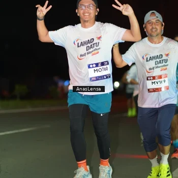 Runner Photo 7635033