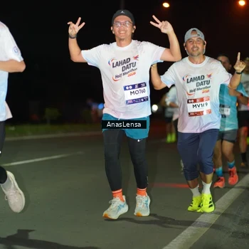 Runner Photo 7635034