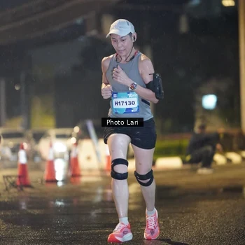 Runner Photo 7635037