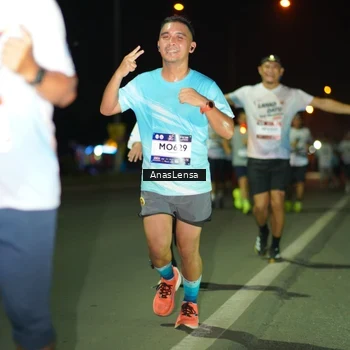 Runner Photo 7635038