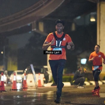 Runner Photo 7635052