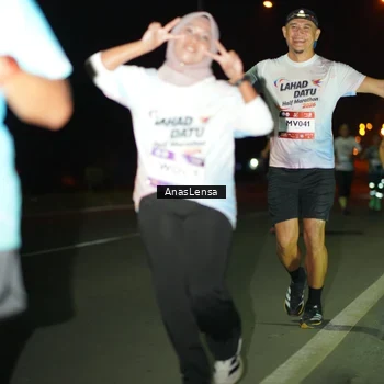 Runner Photo 7635054