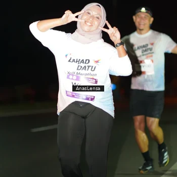 Runner Photo 7635057