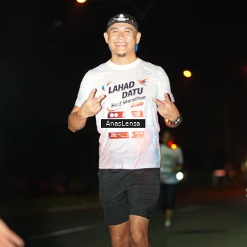 Runner Photo 7635068